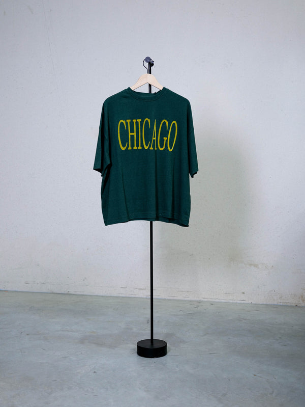 Chicago Tee bad green by Laurence Bras